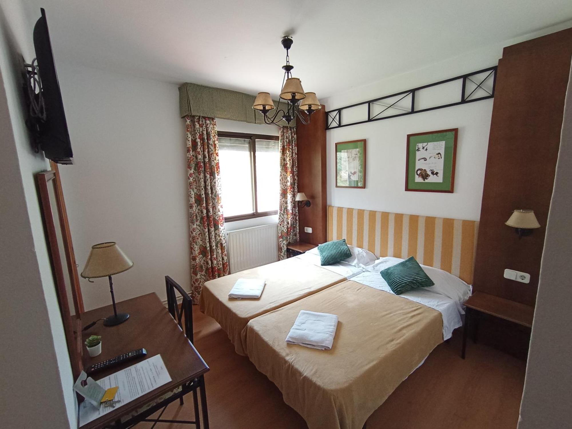 Hostal Rural Alto Tajo Poveda Poveda de la Sierra المظهر الخارجي الصورة