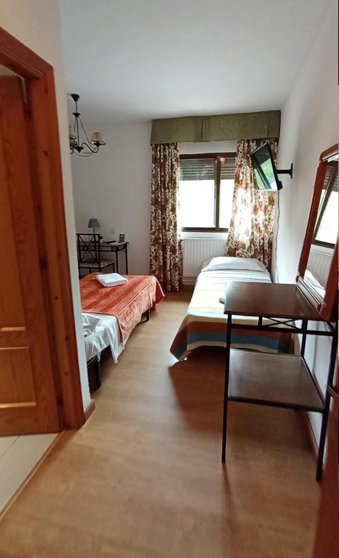 Hostal Rural Alto Tajo Poveda Poveda de la Sierra المظهر الخارجي الصورة
